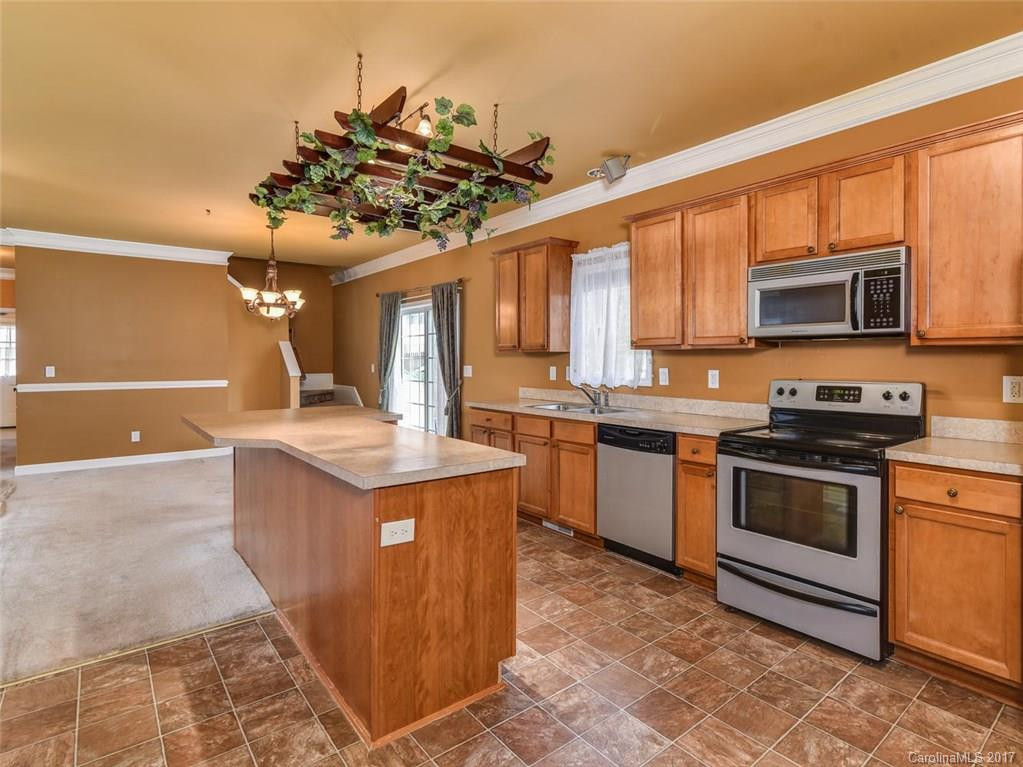 991 Holbert Road - Photo 7