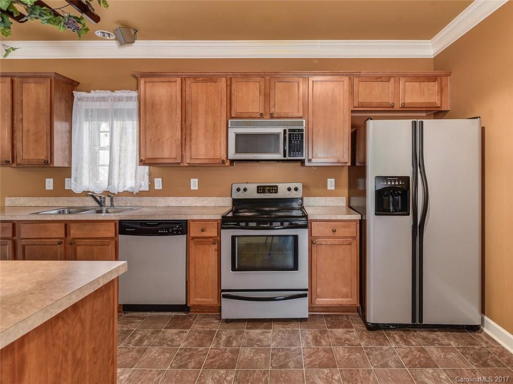 991 Holbert Road - Photo 8