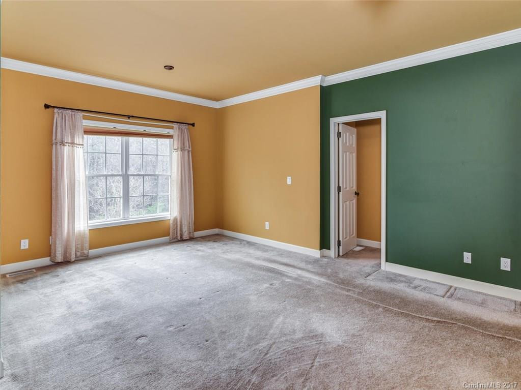 991 Holbert Road - Photo 10