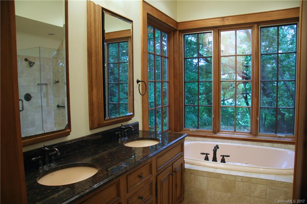 112 Toxaway Trace - Photo 12