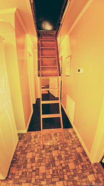 125 Hickory Street - Photo 15