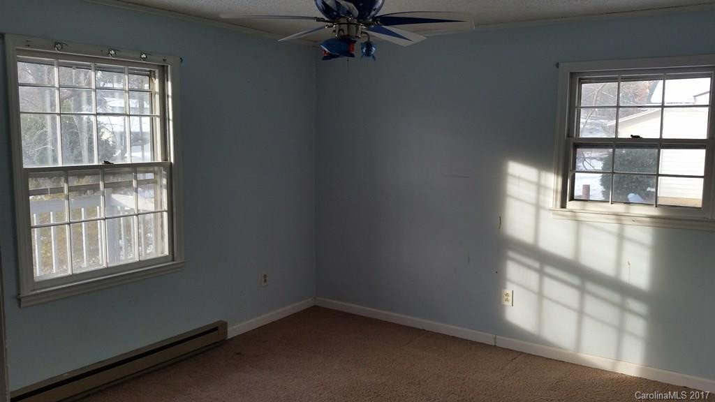 19 Springside Drive - Photo 7
