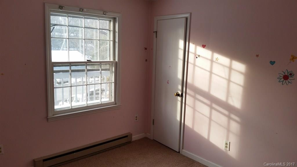 19 Springside Drive - Photo 9