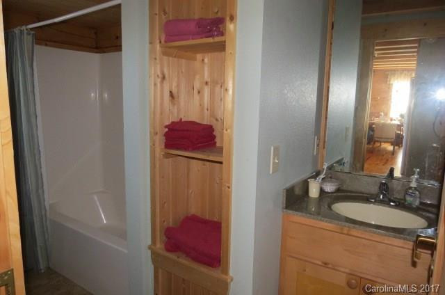 405 Cross Creek Drive - Photo 5