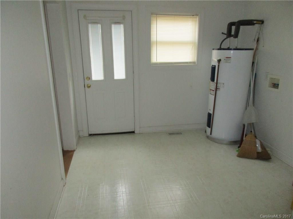 668 US 221 Highway - Photo 15