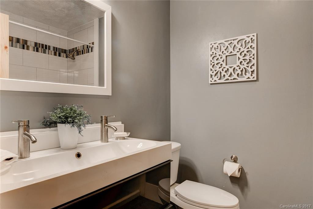 28 Winthrop Road - Photo 17