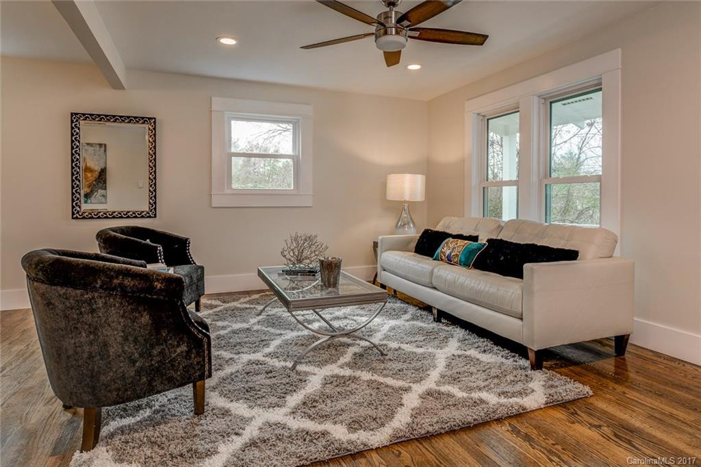 28 Winthrop Road - Photo 4