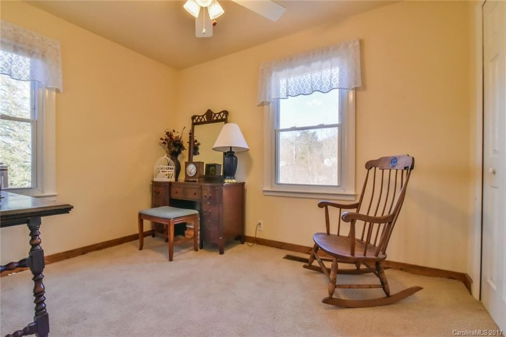 9 Violet Lane - Photo 6