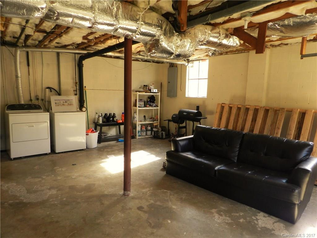 19 Ridge Avenue - Photo 8