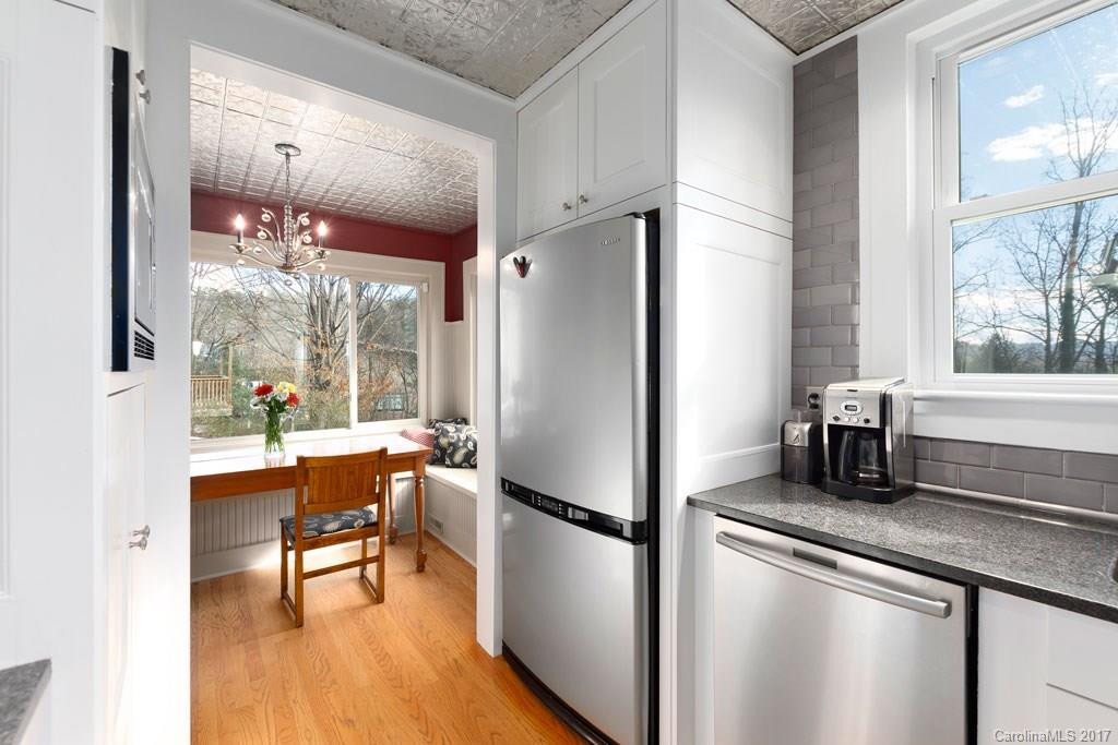 26 Fenner Avenue - Photo 11