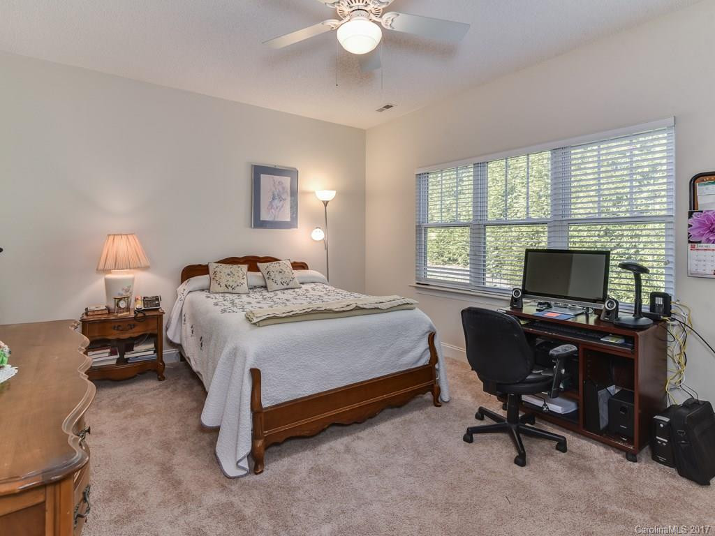 64 Fox Briar Drive #- - Photo 8