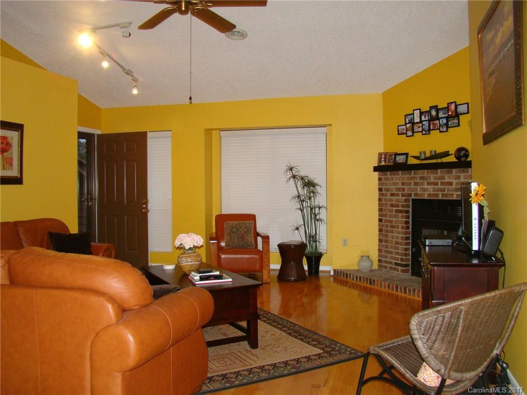 62 Ravencroft Lane #62 - Photo 6