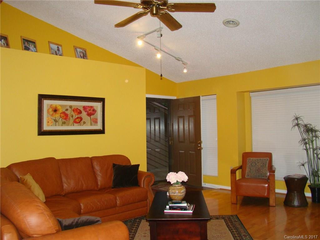 62 Ravencroft Lane #62 - Photo 7