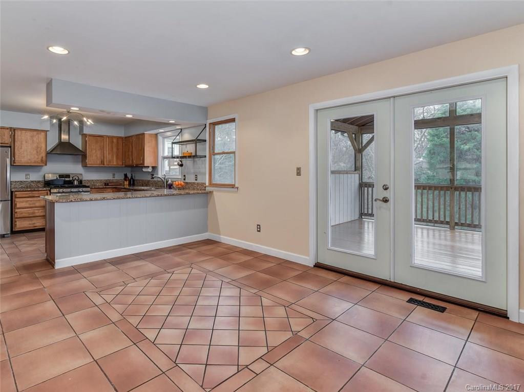 11 Jarnaul Avenue - Photo 5