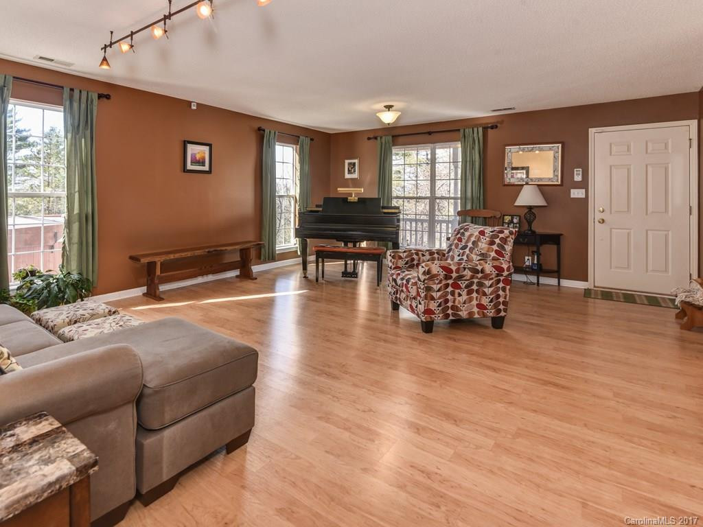 40 Crest Circle Drive - Photo 5