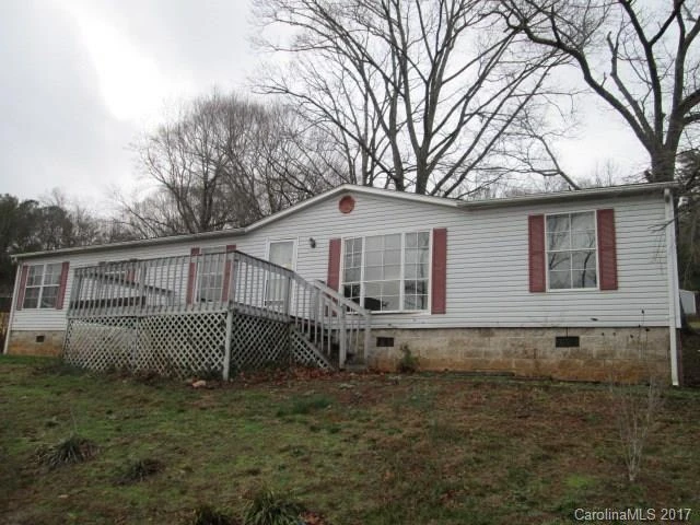 39 Lake Eden Circle