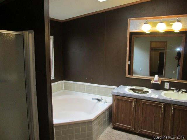 39 Lake Eden Circle - Photo 13
