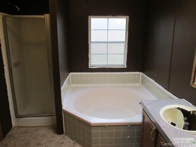 39 Lake Eden Circle - Photo 14