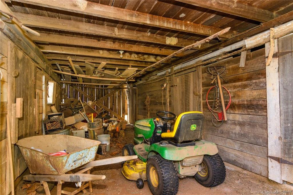 511 Old Mars Hill Highway - Photo 19