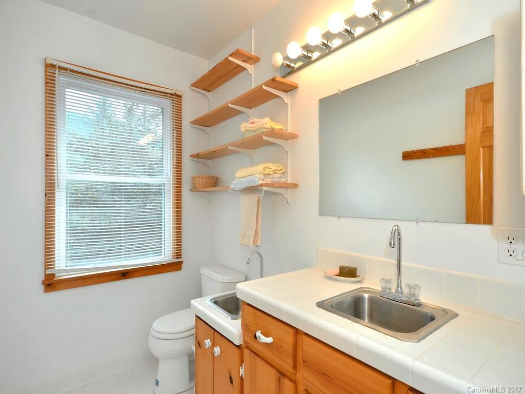 432 Camp Flintlock Road - Photo 10