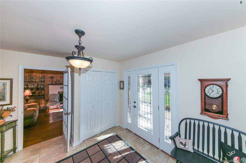 113 Hawthorn Drive - Photo 15