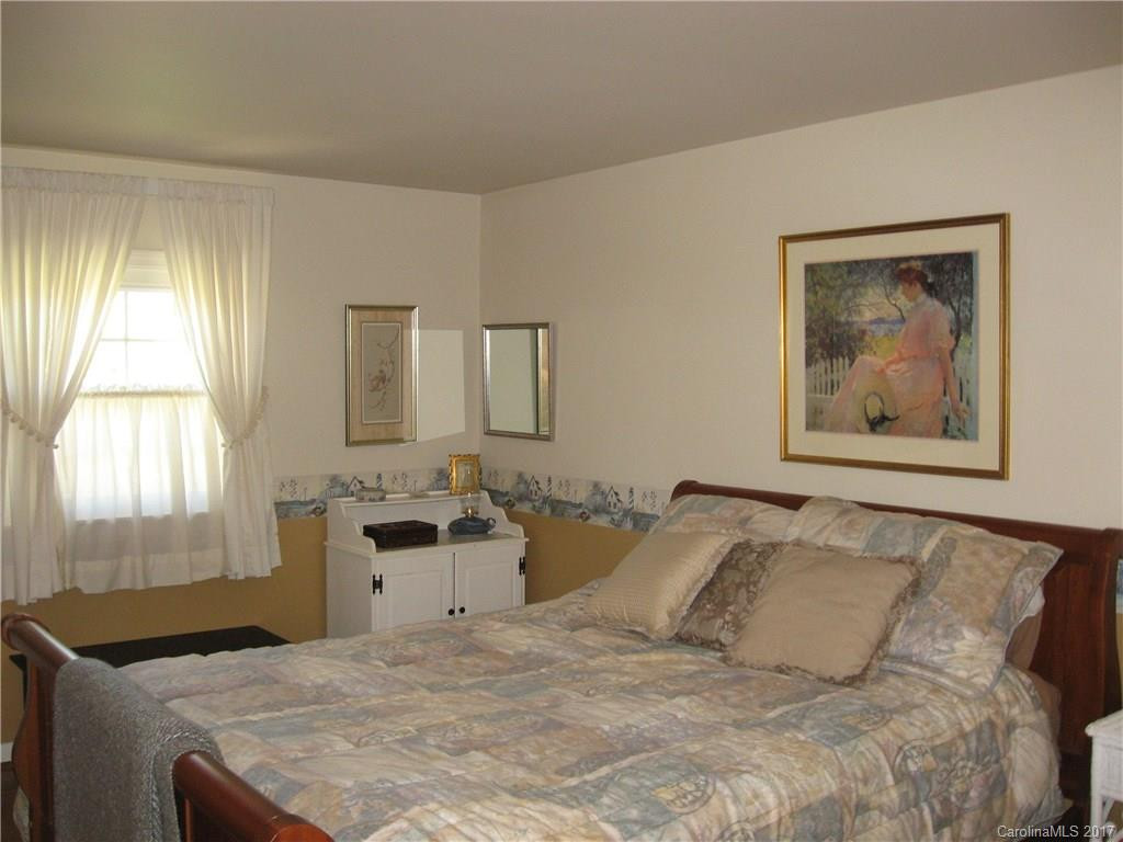 113 Hawthorn Drive - Photo 21