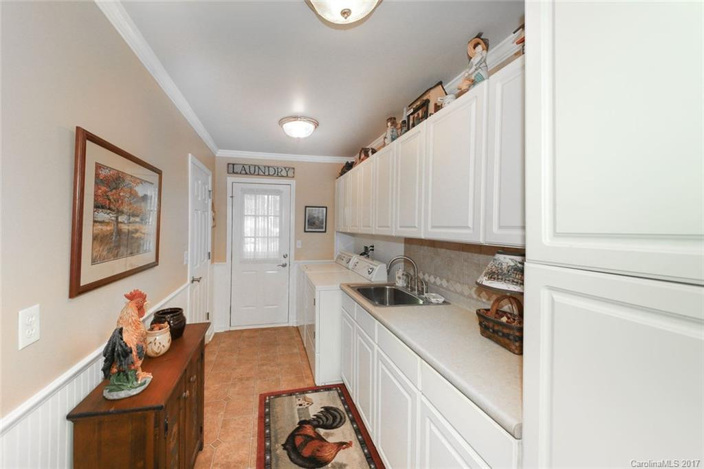 113 Hawthorn Drive - Photo 22
