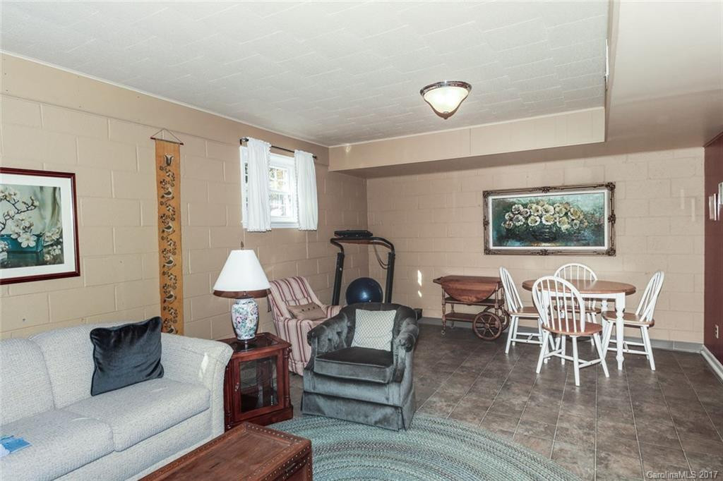 113 Hawthorn Drive - Photo 23