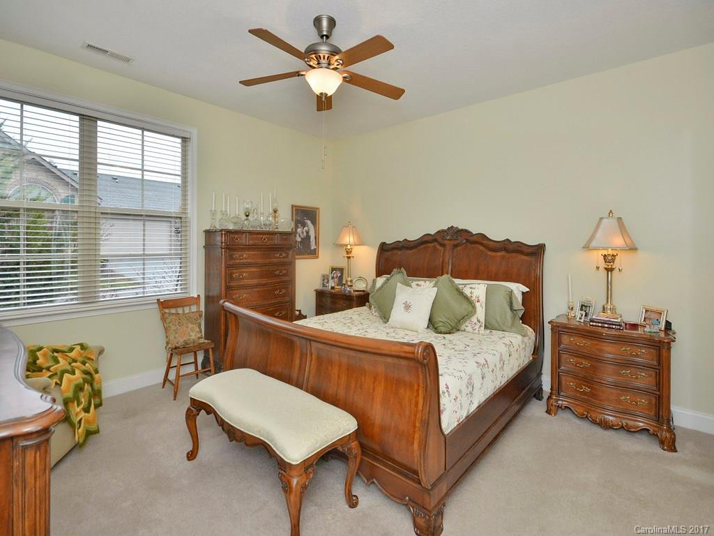 40 Summerfield Place #40 - Photo 11