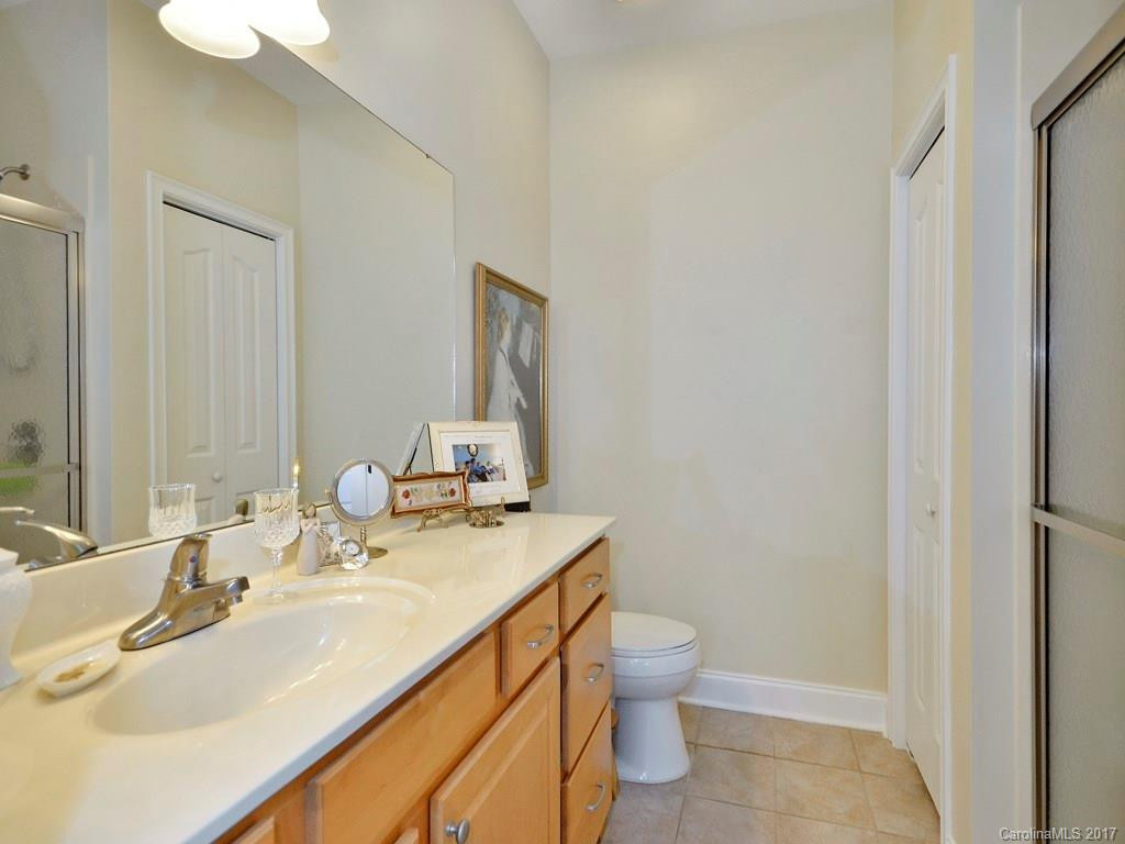 40 Summerfield Place #40 - Photo 12