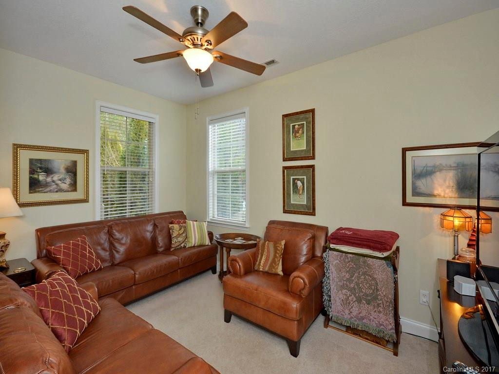 40 Summerfield Place #40 - Photo 13