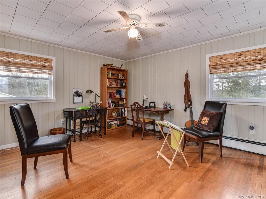 215 Padgettown Road - Photo 15
