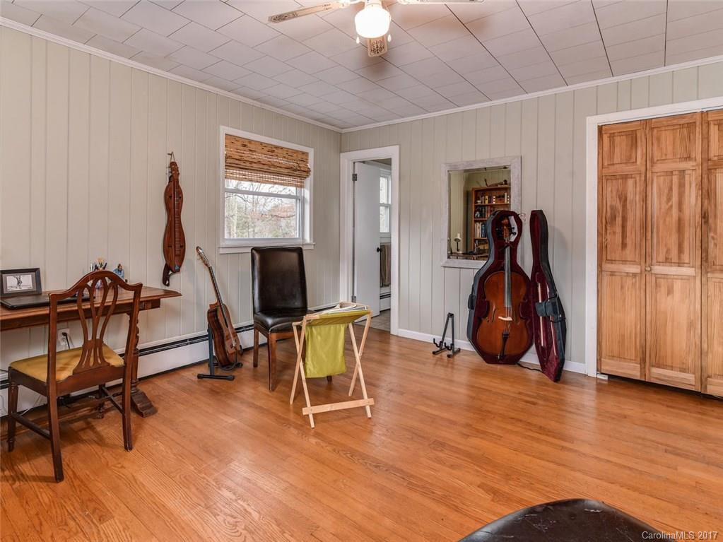 215 Padgettown Road - Photo 16