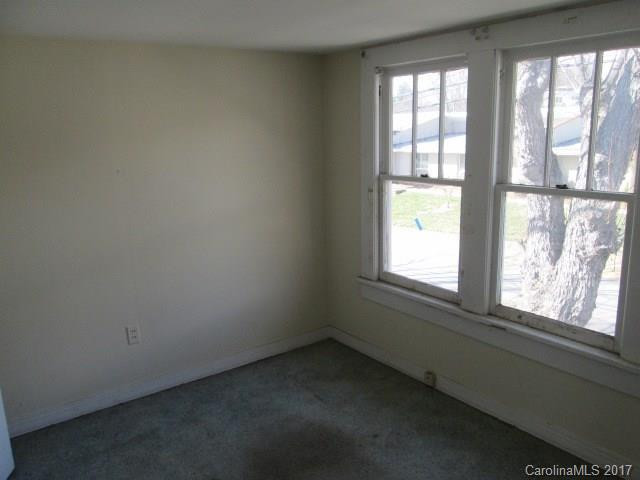 36 Main Street - Photo 17
