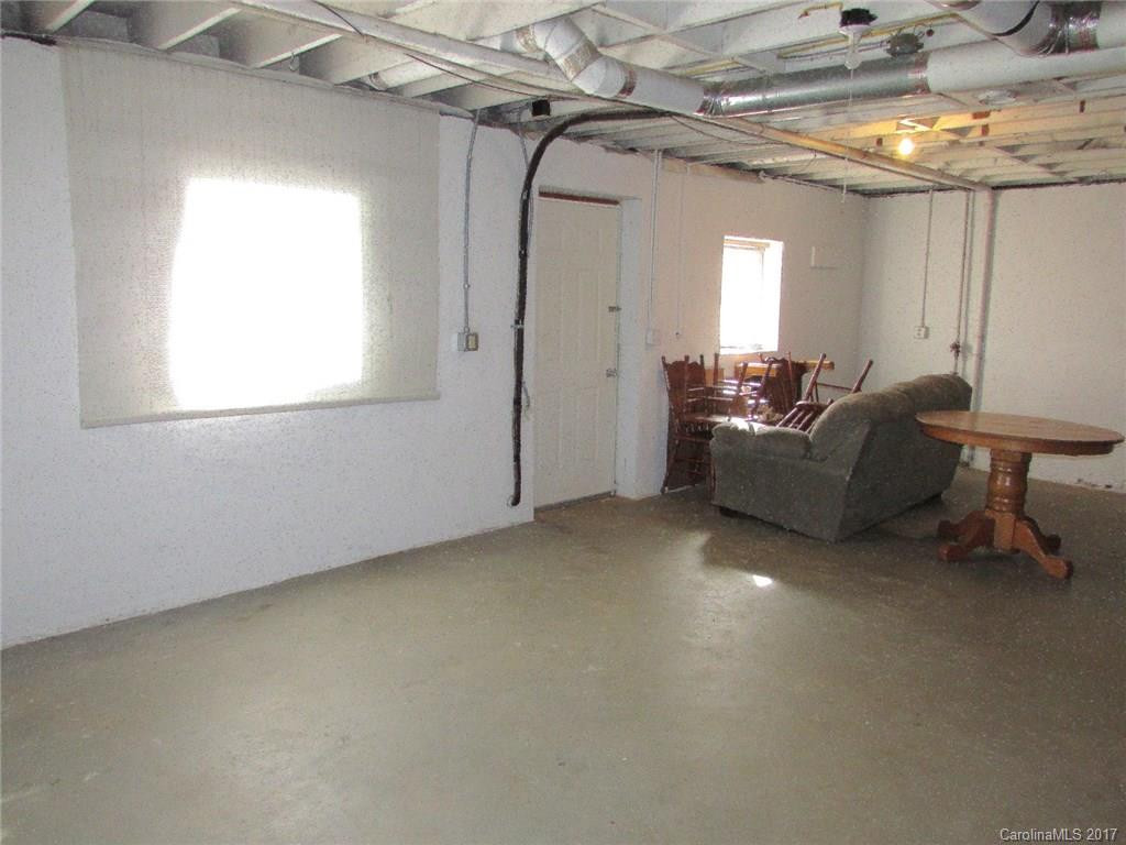 349 Deaverview Road - Photo 17