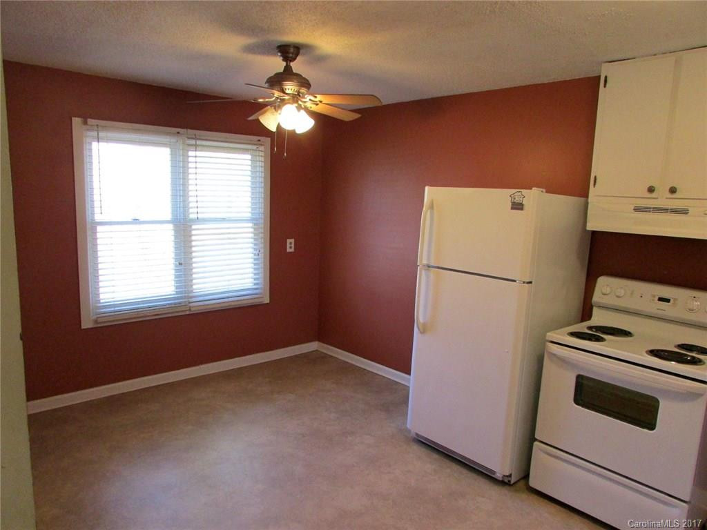 349 Deaverview Road - Photo 6
