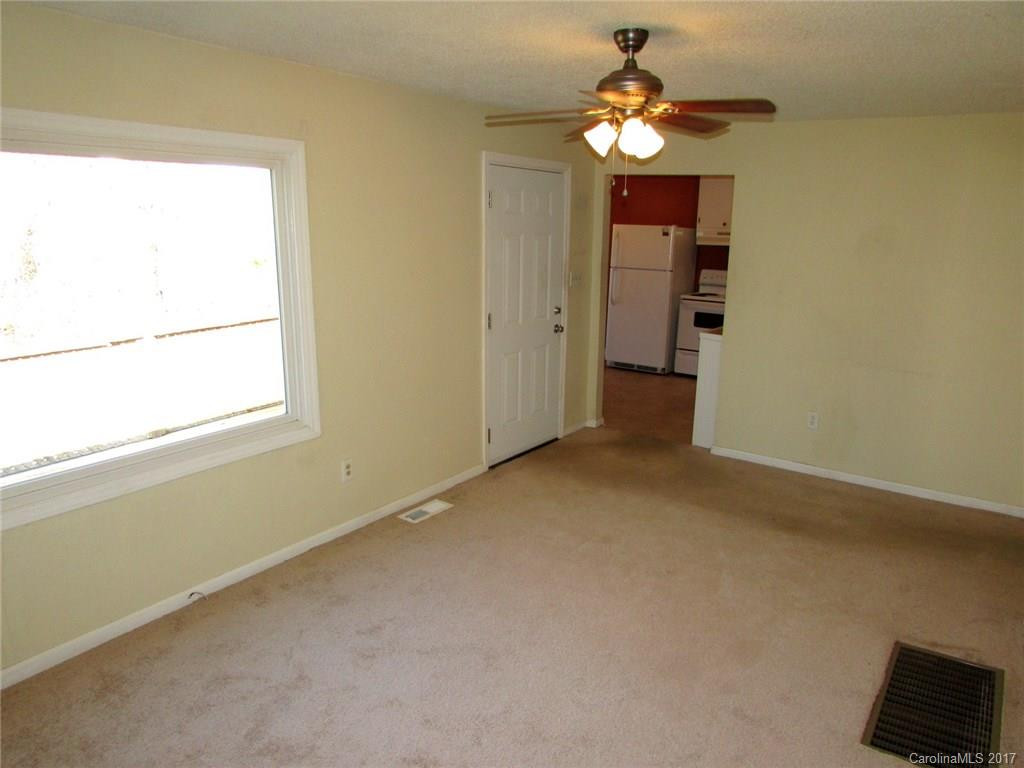 349 Deaverview Road - Photo 8