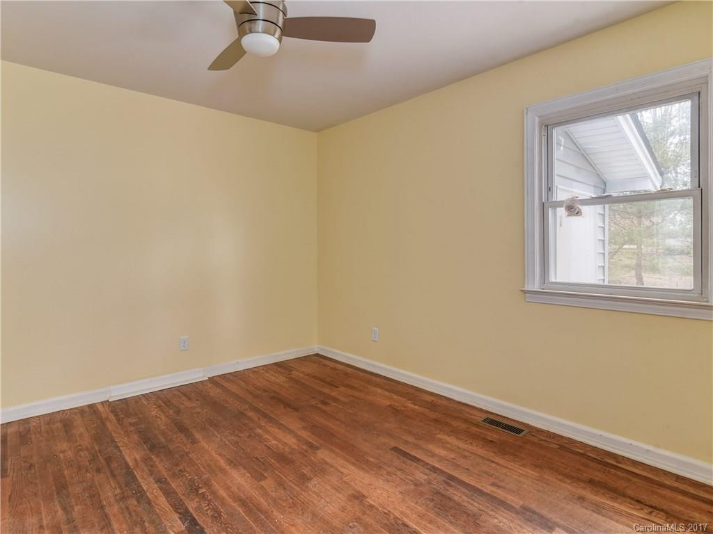 379 Oakview Park Road - Photo 11
