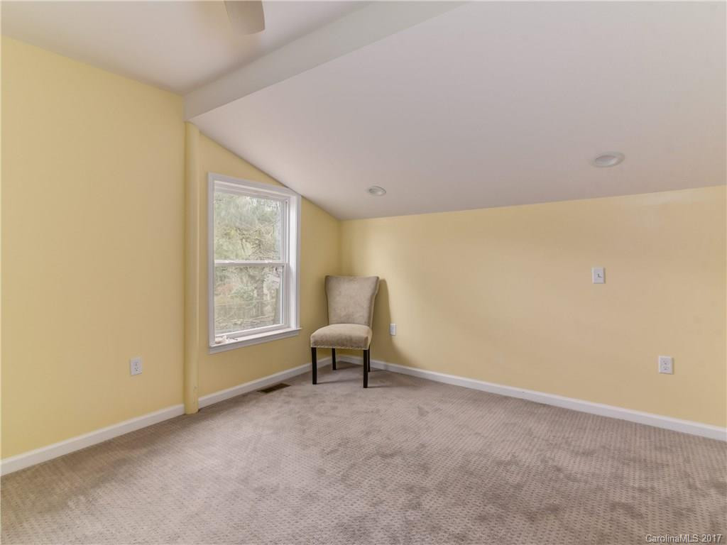 379 Oakview Park Road - Photo 8
