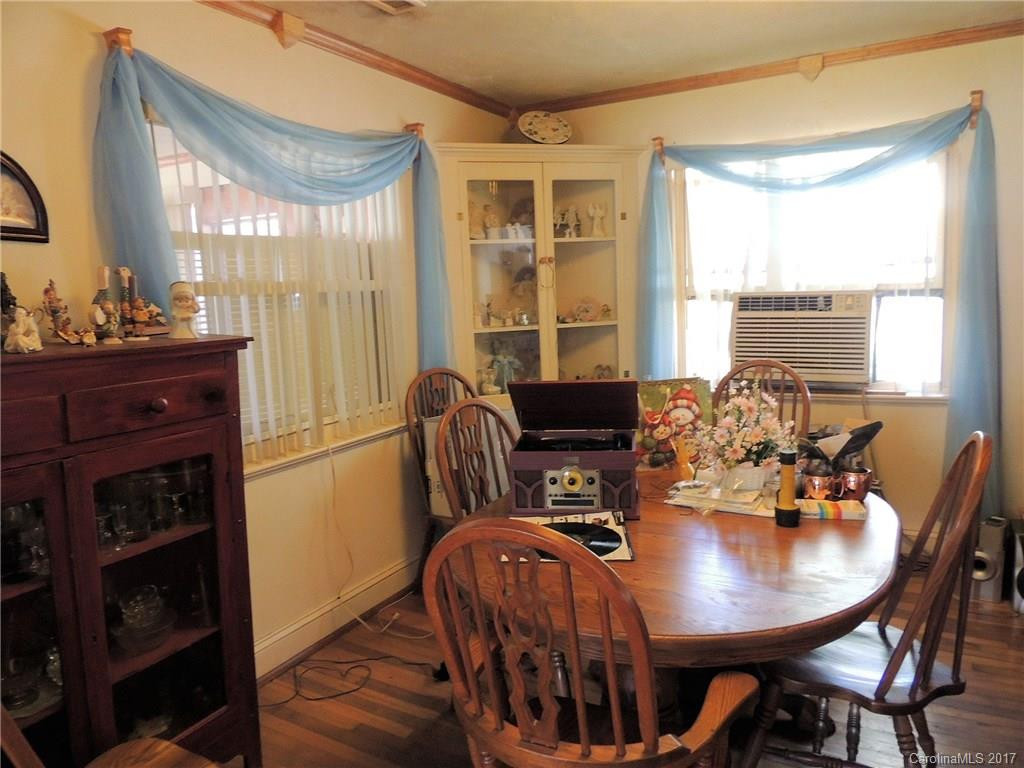 1994 Haywood Road - Photo 3