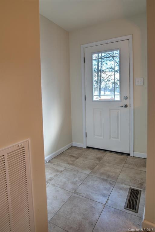 101 Springside Road - Photo 3