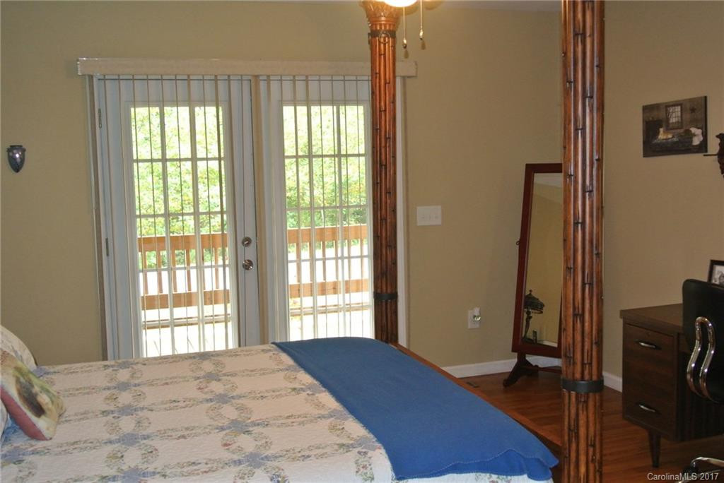 1128 Clearwater Parkway - Photo 9