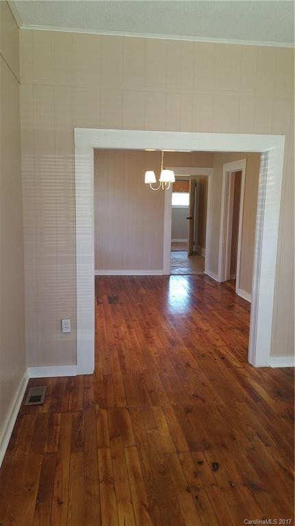 19 Jeffress Avenue - Photo 2