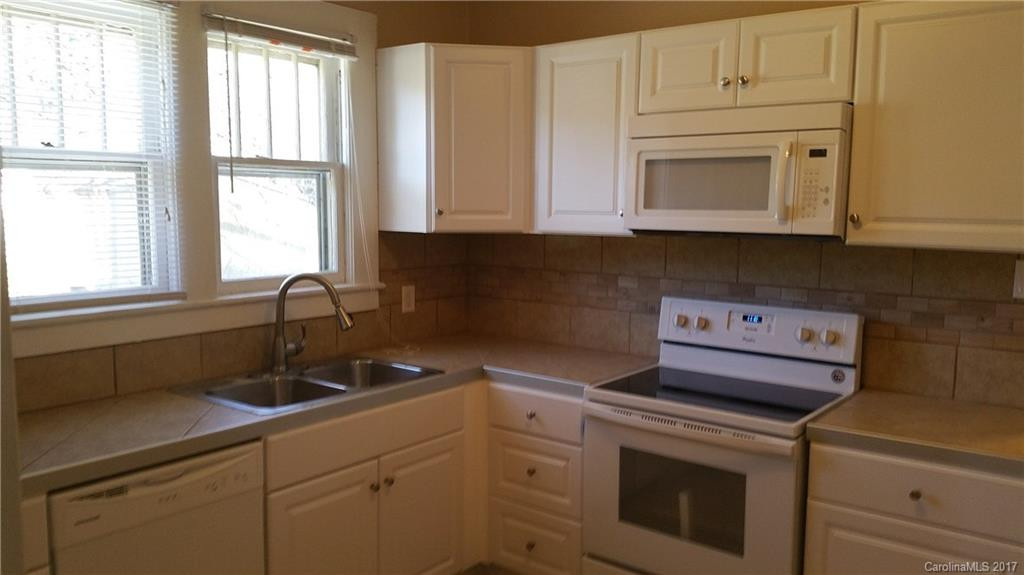 19 Jeffress Avenue - Photo 4