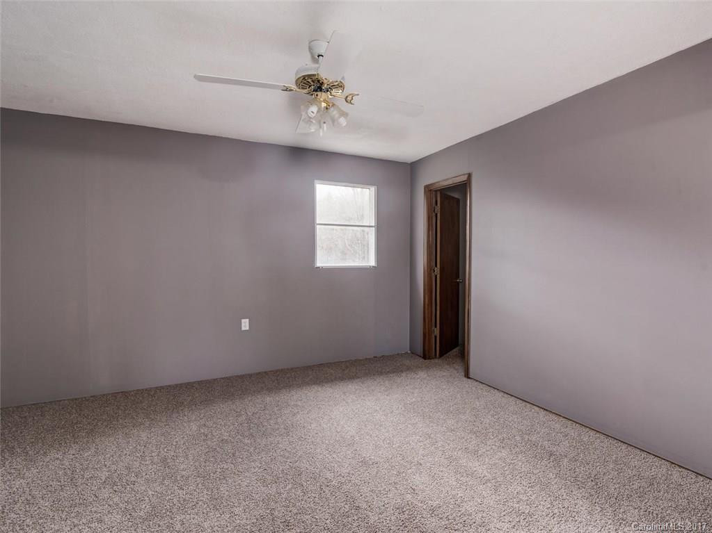 25 Mace Road - Photo 10