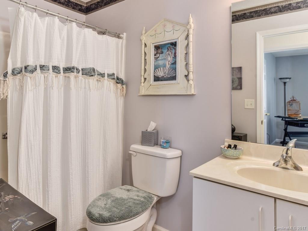 26 Woodridge View Court #45 - Photo 14