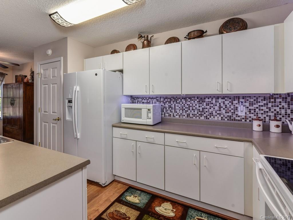 26 Woodridge View Court #45 - Photo 9