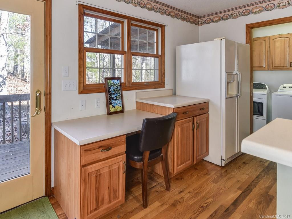 105 Mountain Meadow Road - Photo 9