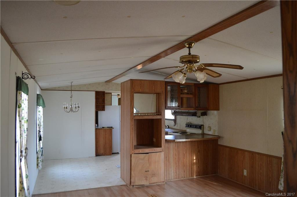 140 Green Acres Drive #19 - Photo 5