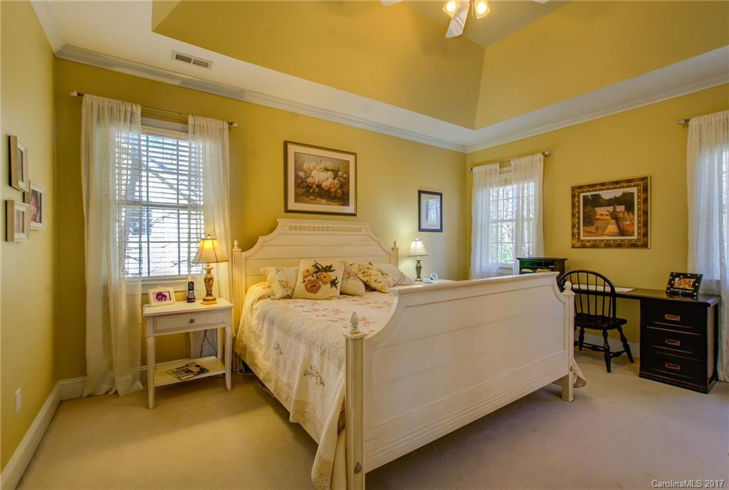 1006 Columbine Road - Photo 15